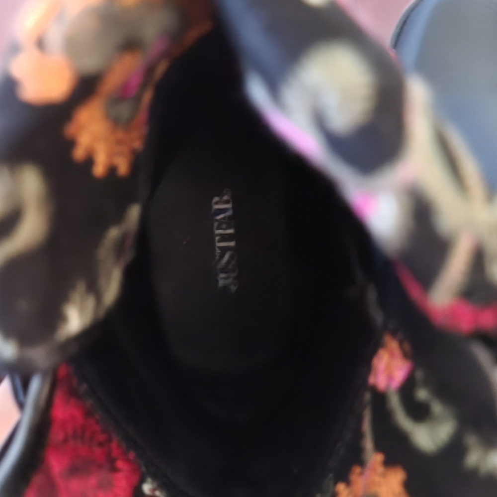 Boots - Picture 2 of 4